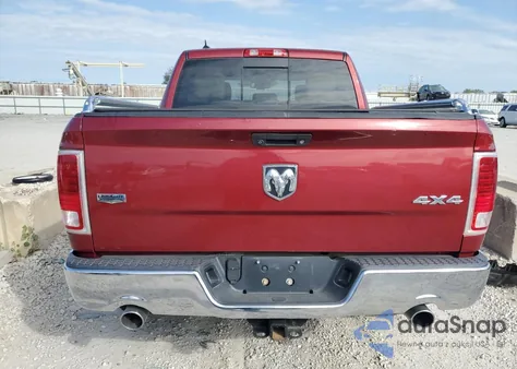 2015 Ram 1500 Laramie z USA, uszkodzony, nr VIN 1C6RR7NM2FS708563